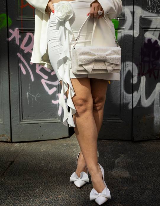 nők Betsey Johnson becsap elefántcsont cipő VFJ6S84