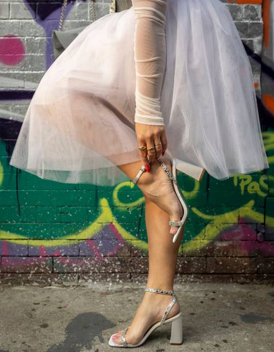 nők Betsey Johnson scott elefántcsont cipő VFJ6S147