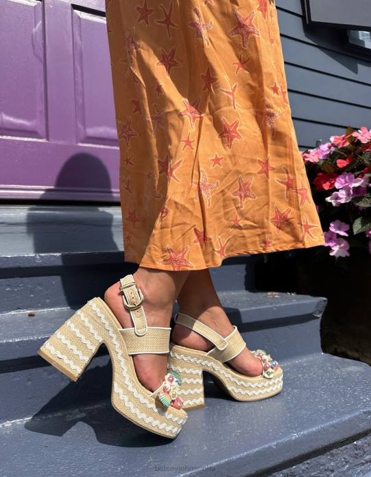 nők Betsey Johnson shellie természetes multi cipő VFJ6S67