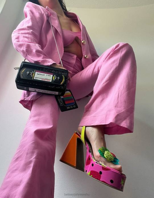 nők Betsey Johnson giccs légy kedves rewind vhs crossbody fekete kiegészítők VFJ6S223