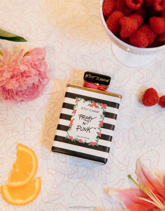 egynemű Betsey Johnson csinos n punk eau de parfum rózsaszín kiegészítők VFJ6S367